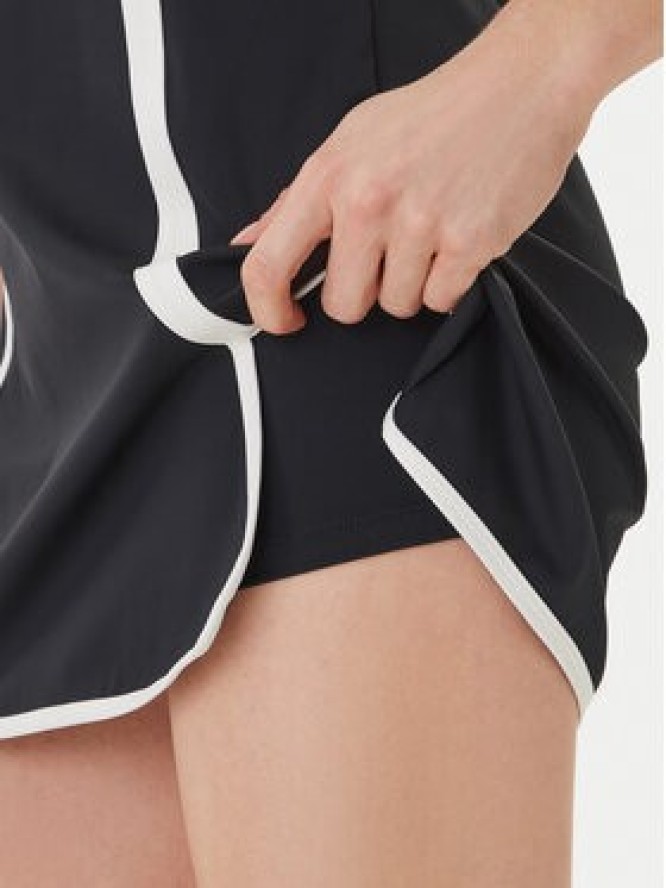 Guess Sukienka codzienna 181229 Czarny Classic Fit