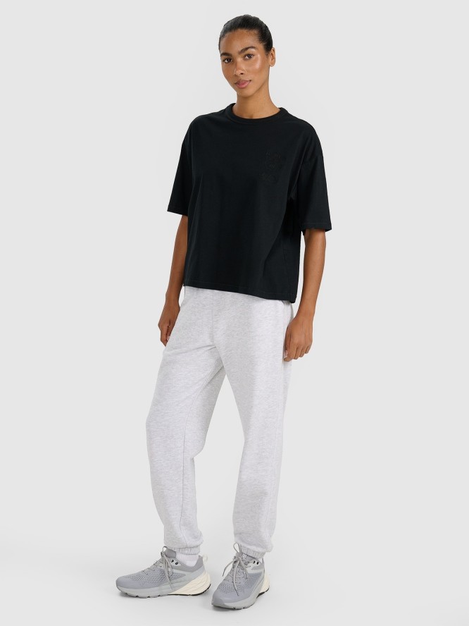 4F T-shirt oversize z nadrukiem damski - czarny XS