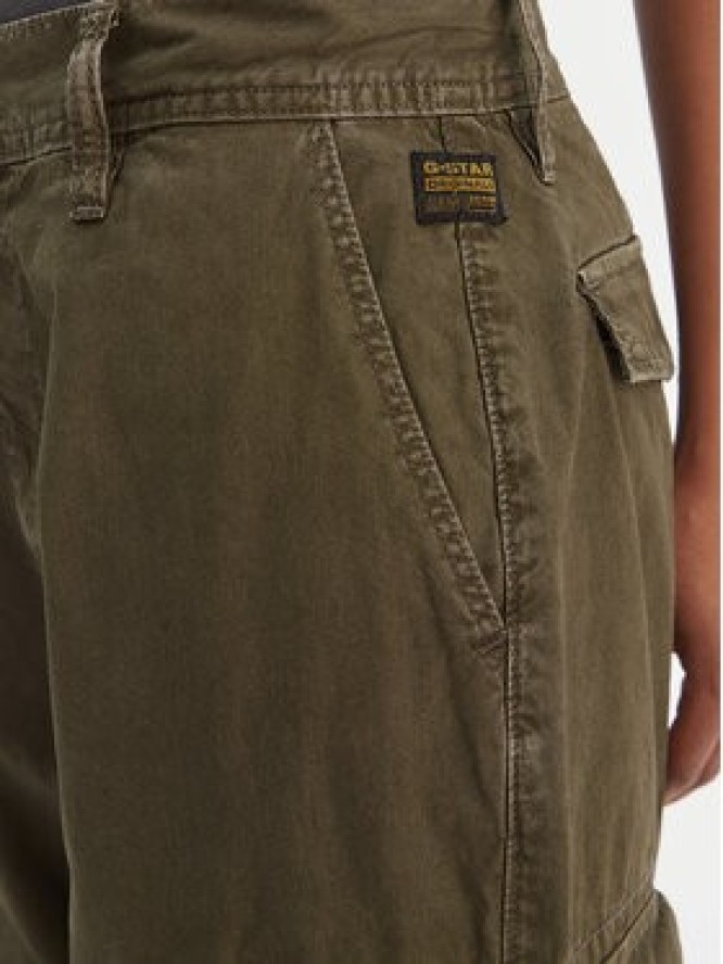 G-Star Raw Spodnie materiałowe D28756-D388 Zielony Boyfriend Fit