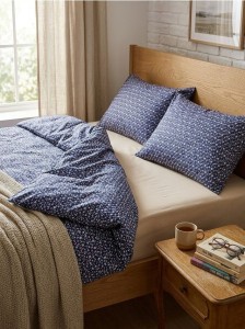 Komplet pościeli w kwiaty - granatowy