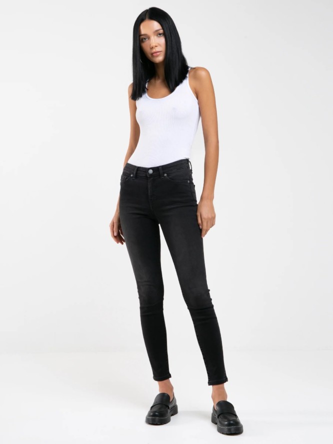 Jeansy damskie skinny z przetarciami czarne Adela 961