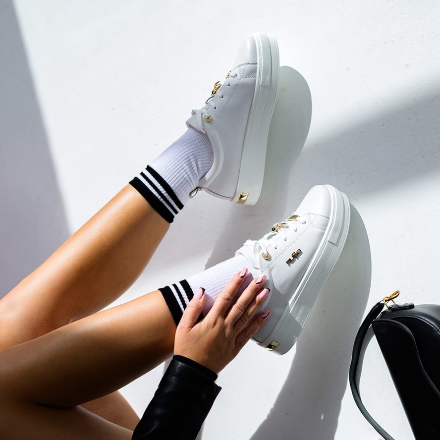 Białe skórzane półbuty damskie Filippo Dp3533/25