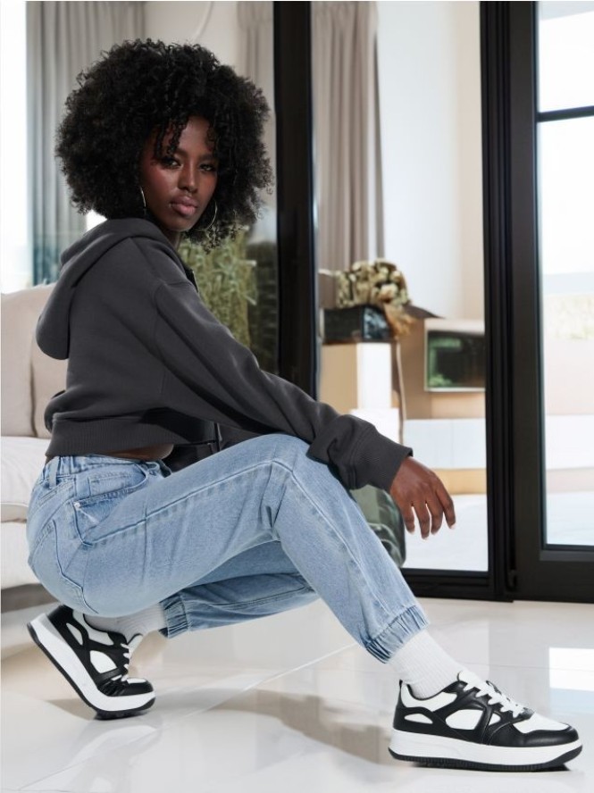 Jeansy jogger - niebieski