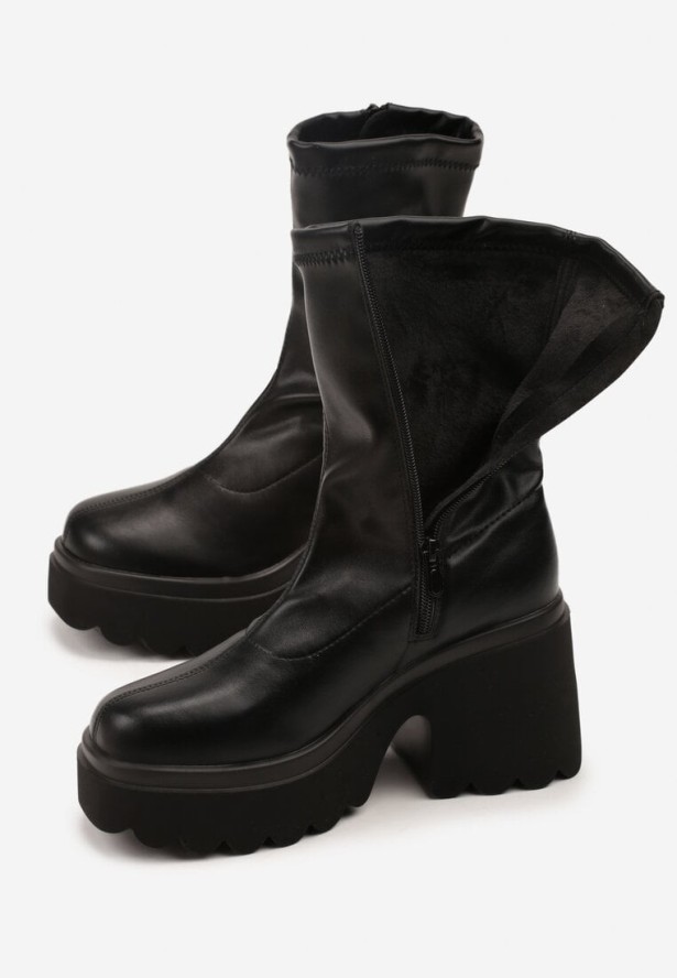 Czarne Przylegające Botki Vices w Stylu Grunge na Słupku z Ociepleniem Falarina