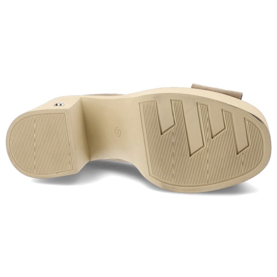 Beżowe Półbuty Karino Stylowe Obuwie Damskie Na Obcasie