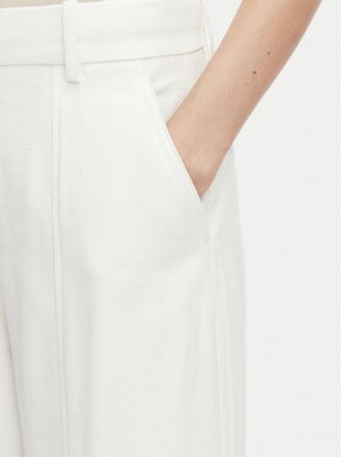 Calvin Klein Spodnie materiałowe LV044F651G Kremowy Straight Fit