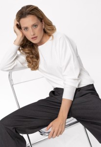 Luźny sweter S-MINDY