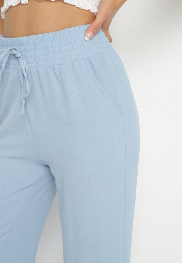 Jasnoniebieskie Spodnie o Szerokim Kroju z Wysokim Stanem i Gumką w Talii Saviellea