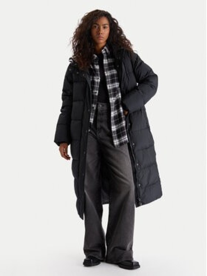 Mustang Kurtka zimowa Crystal City 1016746 Czarny Relaxed Fit