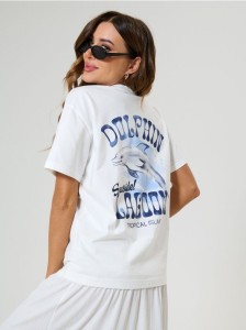 Bawełniana koszulka z nadrukiem delfina - kremowy