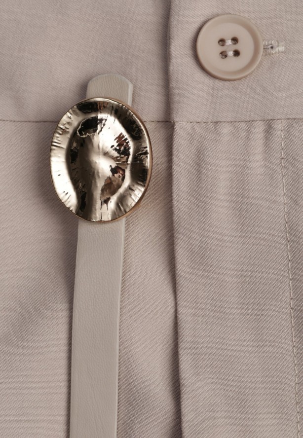 Beżowa Wiskozowa Spódnica o Rozkloszowanym Kroju z Plisami i Paskiem Rolea