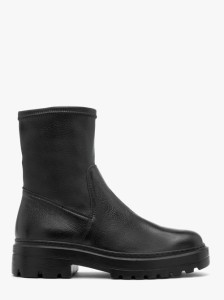 Czarne botki z elastyczną cholewką na płaskiej podeszwie