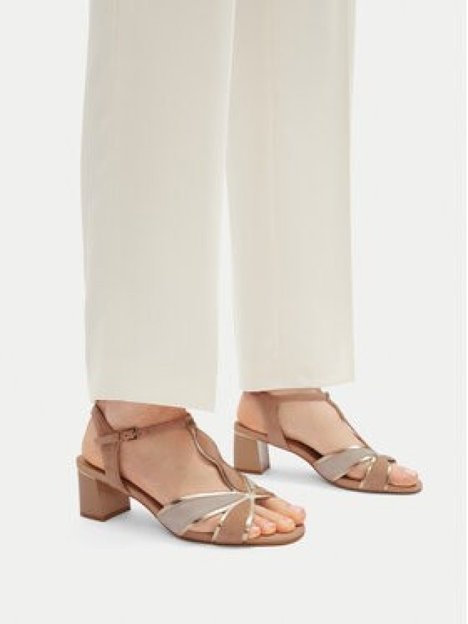 Lasocki Sandały WYL3454-13Z Beżowy