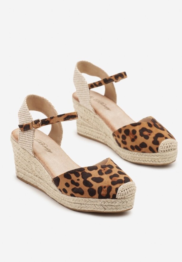 Panterkowe Sandały na Plecionym Koturnie Odivale