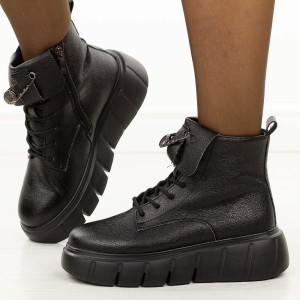 Czarne botki damskie na platformie Potocki 19333