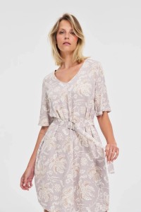 Wiskozowa sukienka z paskiem różowa