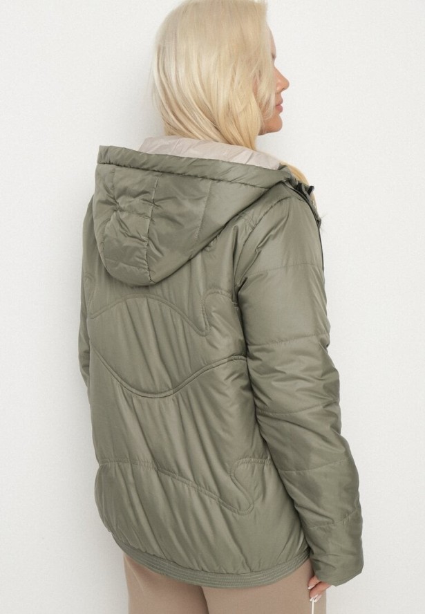 Zielona Kurtka Pikowana z Kapturem Karbia