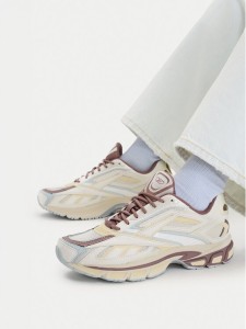 Reebok Sneakersy EO-PREMIER ROAD ULTRA SV 100275282 W Kremowy