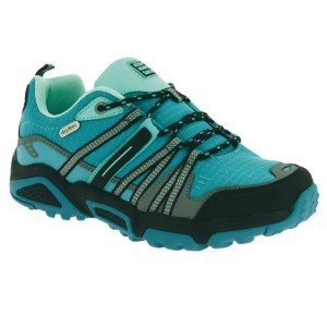 Omak chaussure de marche tige basse
