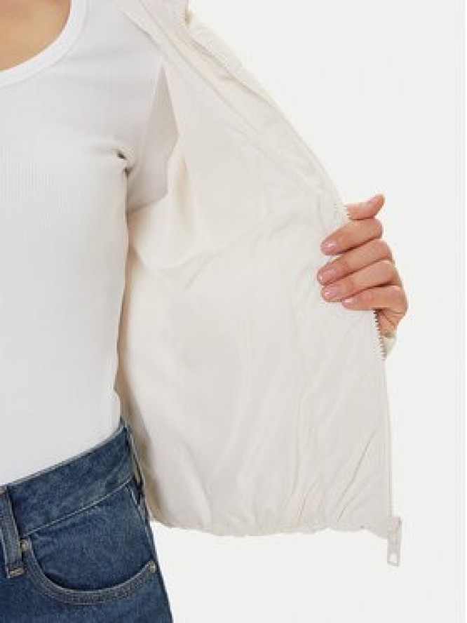 Guess Kurtka zimowa V5BL11 WGYC2 Écru Regular Fit