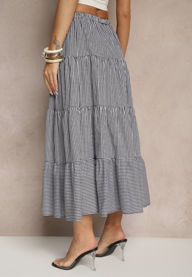 Czarno-Biała Spódnica w Kratkę z Bawełny o Rozkloszowanym Kroju Stemani