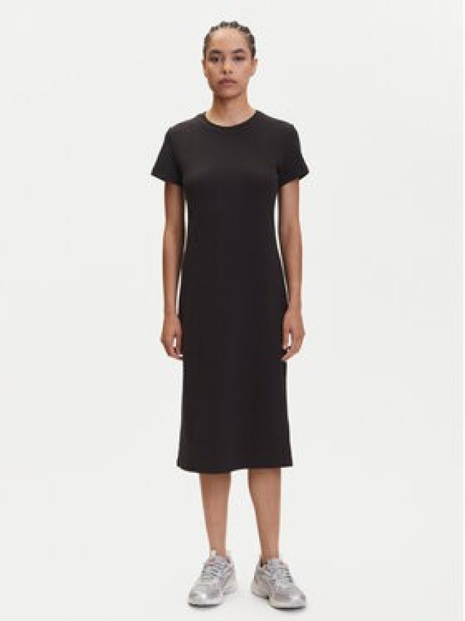 Puma Sukienka codzienna Her 685063 Czarny Regular Fit