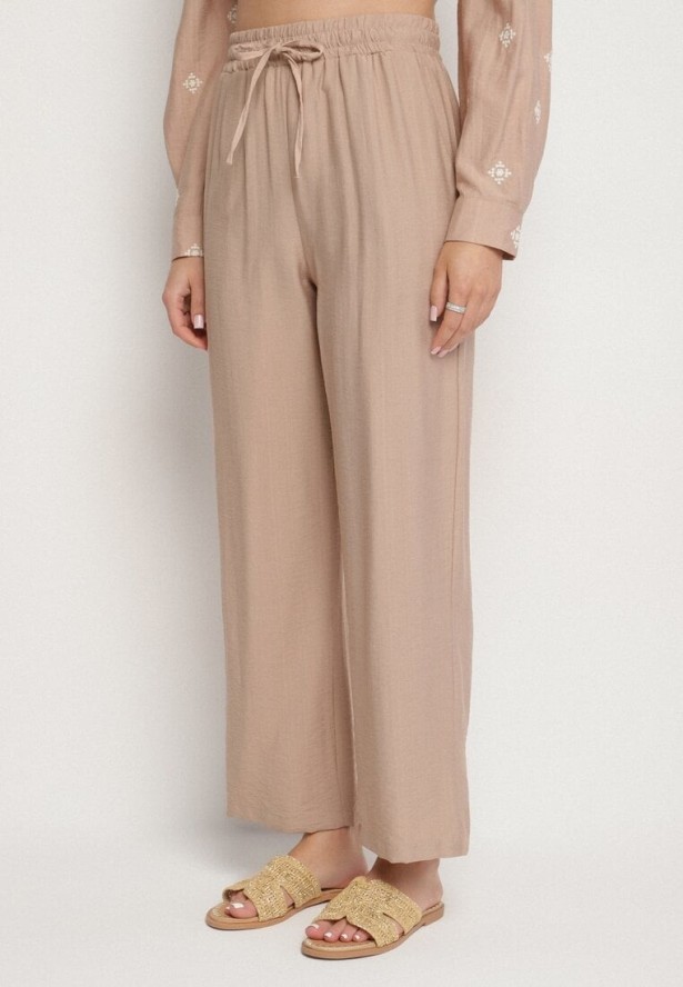 Ciemnobeżowy Komplet z Wiskozy o Kroju Oversize Koszula z Haftem i Spodnie Sadeonna