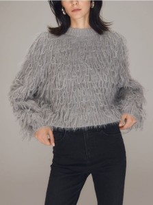 Sweter z frędzlami - jasnoszary