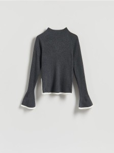 Sweter z kontrastową lamówką - szary