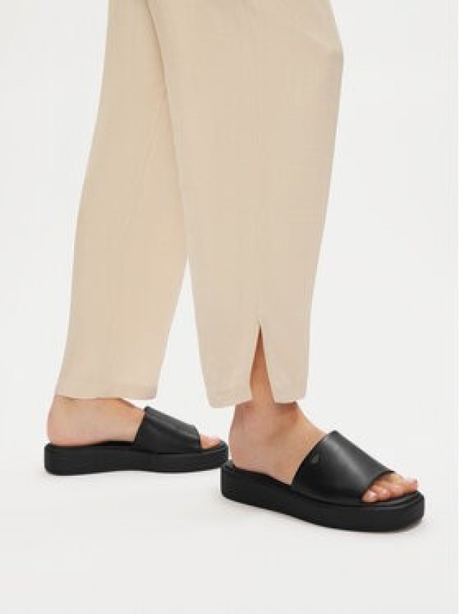 Lasocki Klapki ASTI ARC-3032-13 Czarny