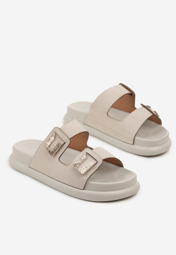 Szare Klapki z Imitacji Zamszu z Paskami z Metalicznymi Aplikacjami Ostella