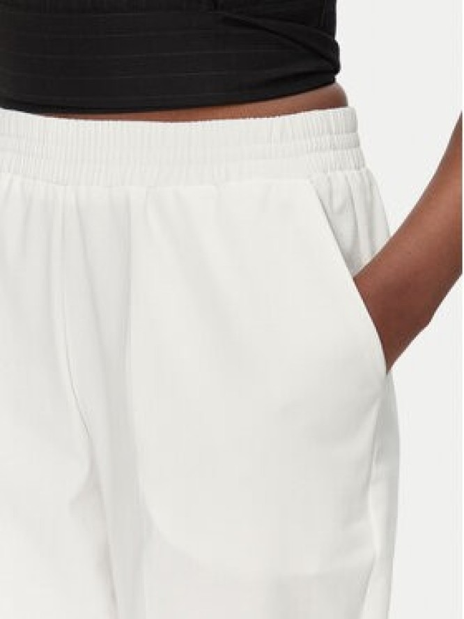 ACCESS FASHION Spodnie materiałowe 53-5119-886 Biały Regular Fit