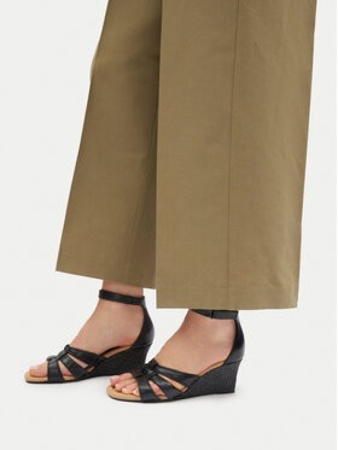 Clarks Sandały Kyarra Joy 26171242 Czarny