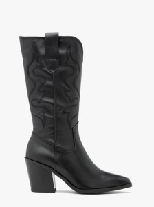 Czarne kozaki kowbojki z haftowaną cholewką