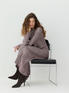 Sukienka midi z lyocellem - brązowy