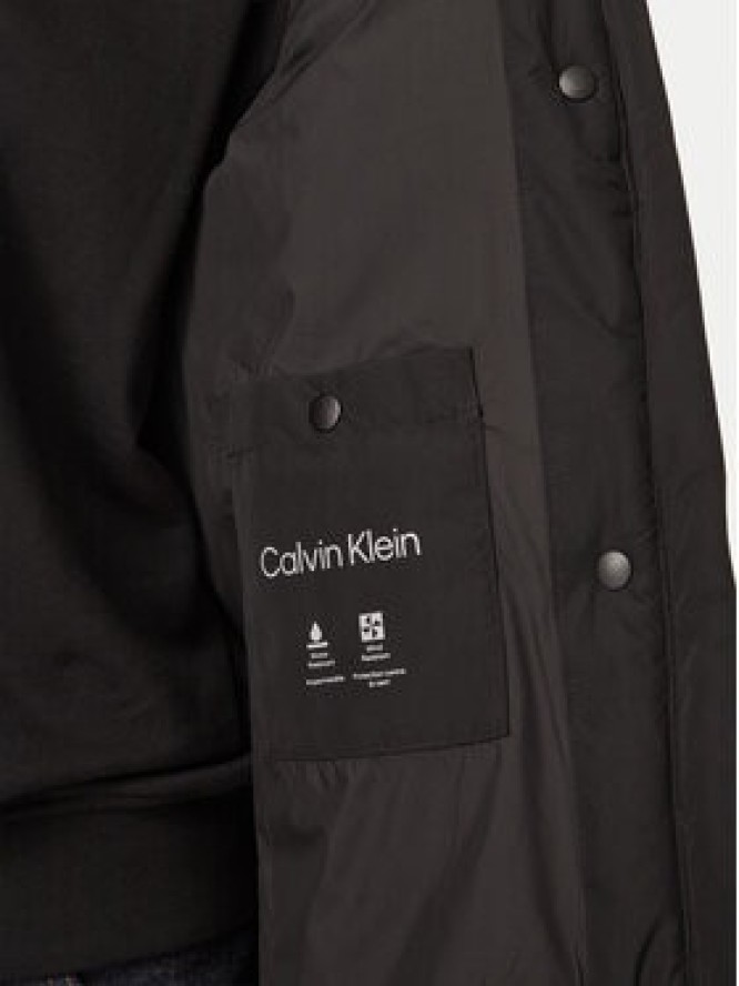 Calvin Klein Jeans Kurtka zimowa Matte LV047H505G Czarny Relaxed Fit