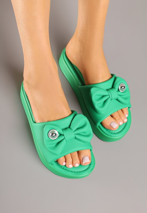 Zielone Klapki na Niskiej Platformie z Kokardą Meririela