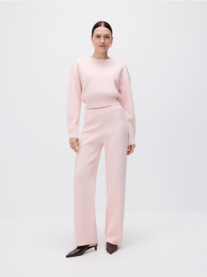 Szerokie spodnie z wiskozą - pastelowy róż