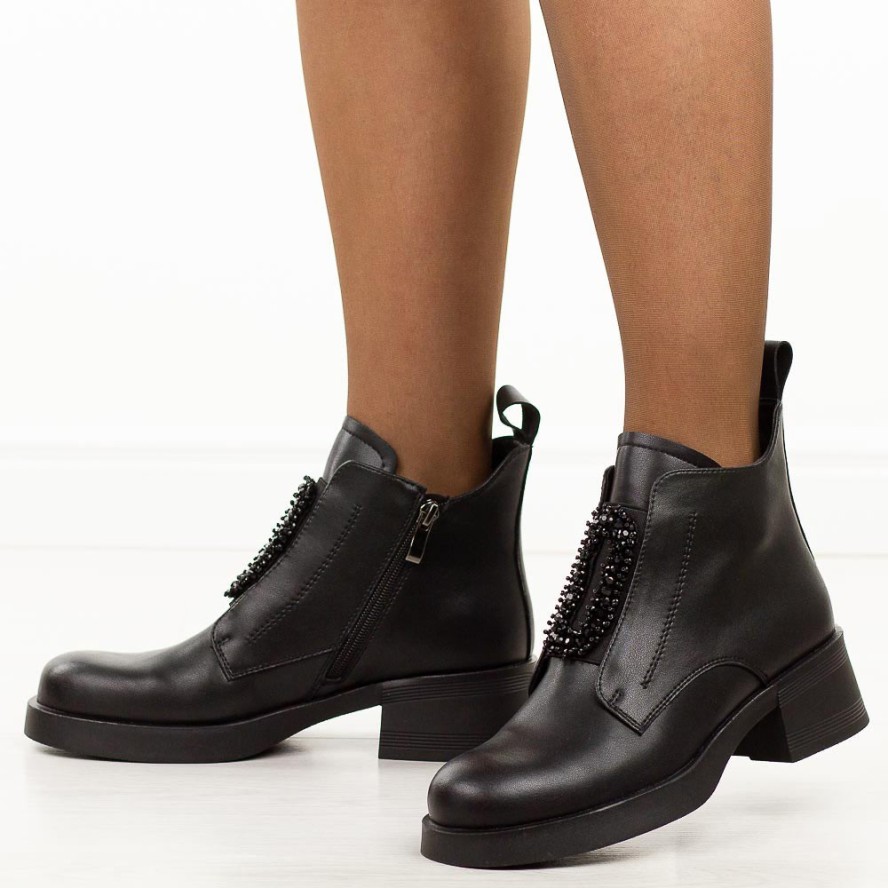Czarne skórzane botki damskie DiA 52-869