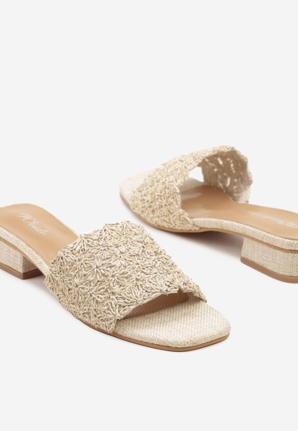 Beżowe Plecione Klapki na Niskim Obcasie Camiran