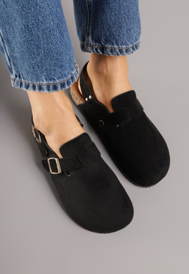 Czarne Sandały Typu Chodaki z Klamrami Silvermore