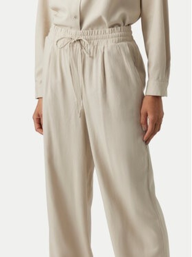 Vero Moda Spodnie materiałowe Jesmilo 10287363 Beżowy jasny Regular Fit