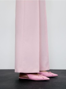 Skórzane baleriny z kokardką - różowy