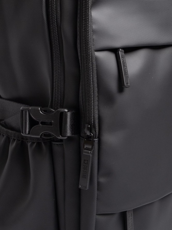 Plecak czarny Ricardo 906