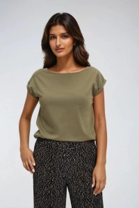 T-shirt z bawełny oliwkowy