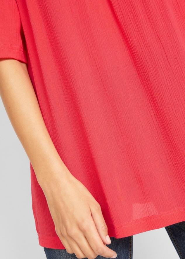 Długa tunika z kreszowanego materiału, rękaw 1/2