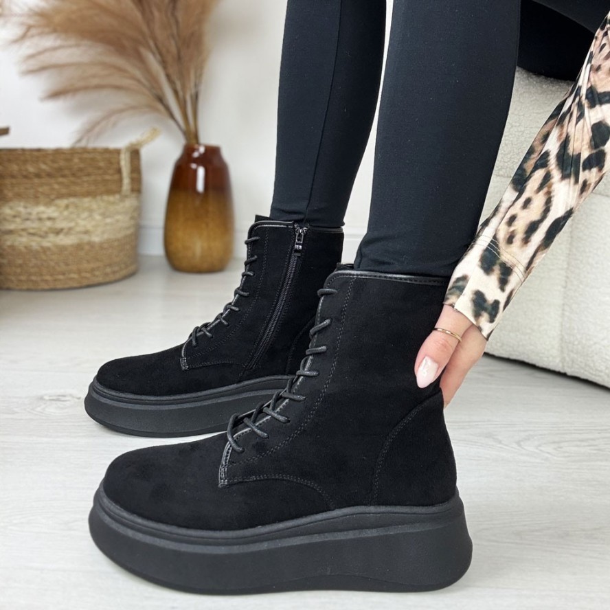 Czarne zamszowe trapery damskie M.Daszyński Sa257-1