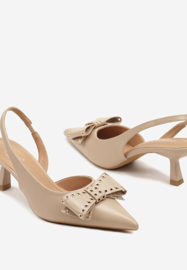 Ciemnobeżowe Sandały Slingback na Kaczuszce Zdobione Kokardą z Nitami Rizonna