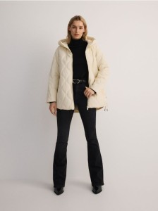 Pikowana kurtka oversize - kremowy