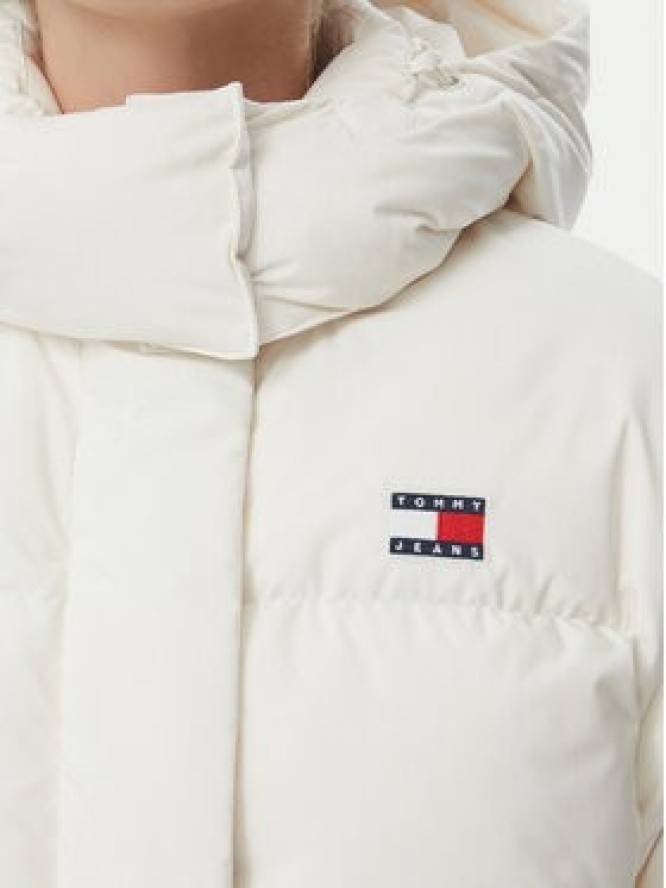 Tommy Jeans Kurtka puchowa Alaska DW0DW18610 Biały Regular Fit